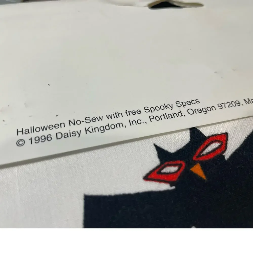 Daisy Kingdom No Sew Iron On Fabric Applique HAT‎ CAT Halloween Jack-O-Lantern